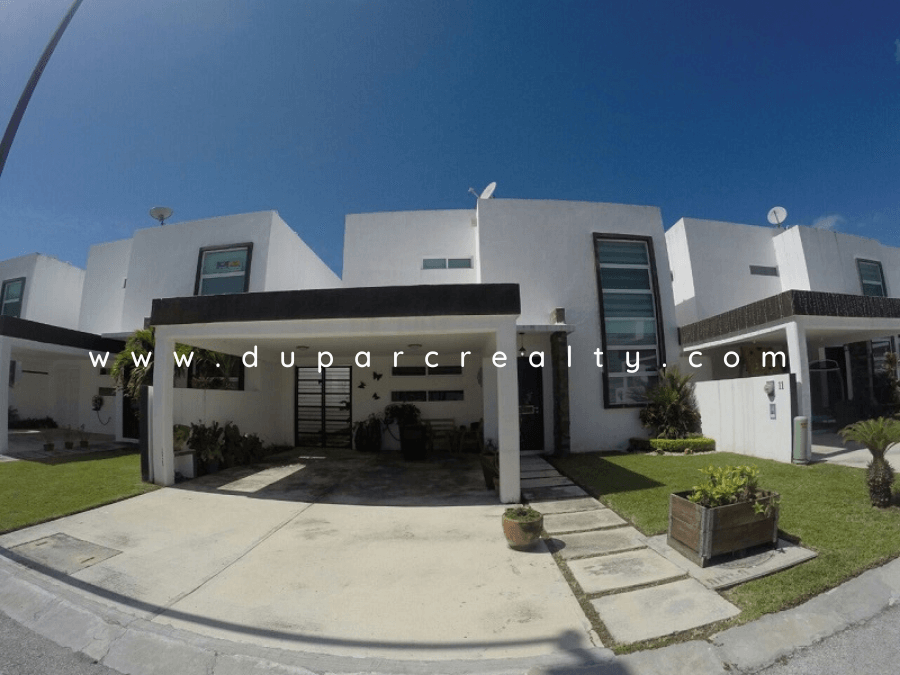 Casa en Venta en Residencial Vistancias, Carmen Camp. | Duparc Realty